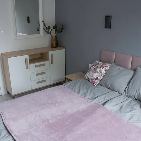 Diament Kamienica Grochow With Free Parking Apartment