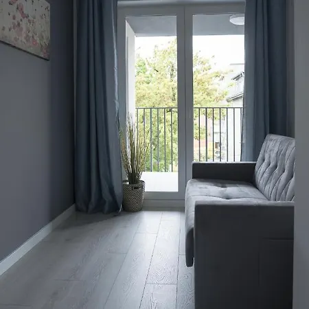 아파트 Diament Kamienica Grochow With Free Parking